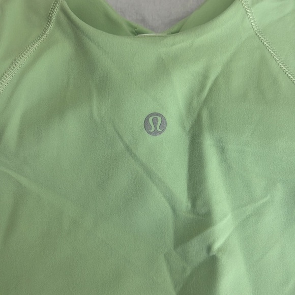 Lululemon Crop Tank - Picture 4 of 6